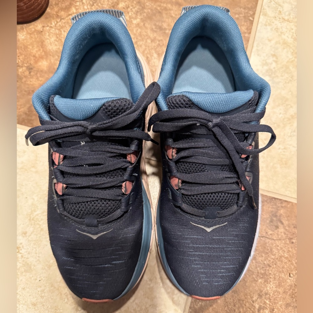Hoka One One Gaviota 3 Women's Size 7.5B Navy Athletic Shoes
